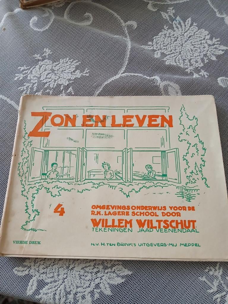 Oud prentenboekje Zon en Leven- Willem Wiltschut, Ophalen of Verzenden, Gelezen, Willem Wiltschut, Prentenboek