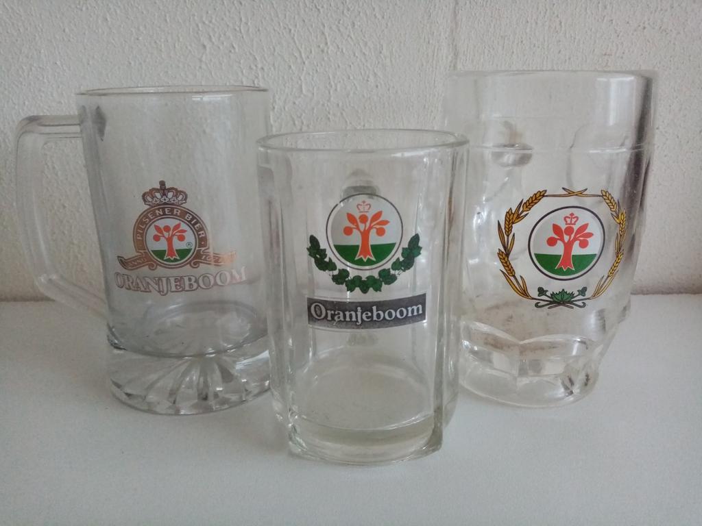 18 Oranjeboom bierglazen, Ophalen of Verzenden, Zo goed als nieuw, Glas of Glazen, Oranjeboom