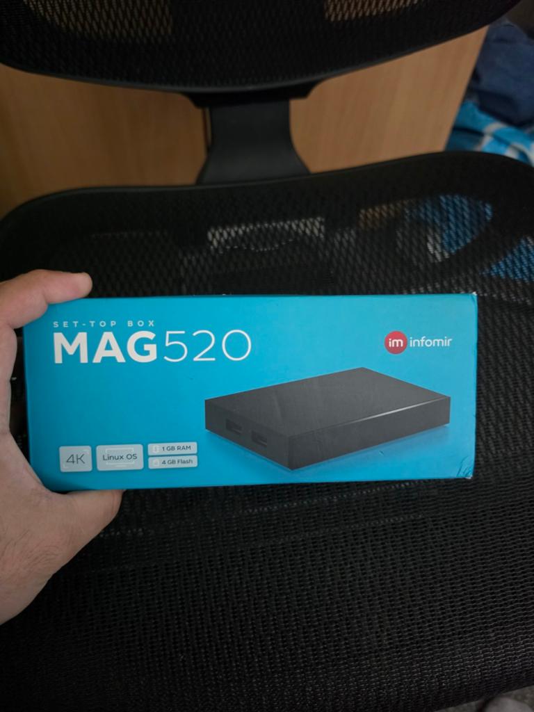 Infomir MAG520 4K Set-Top Box - in doos box is geseald, Ophalen of Verzenden