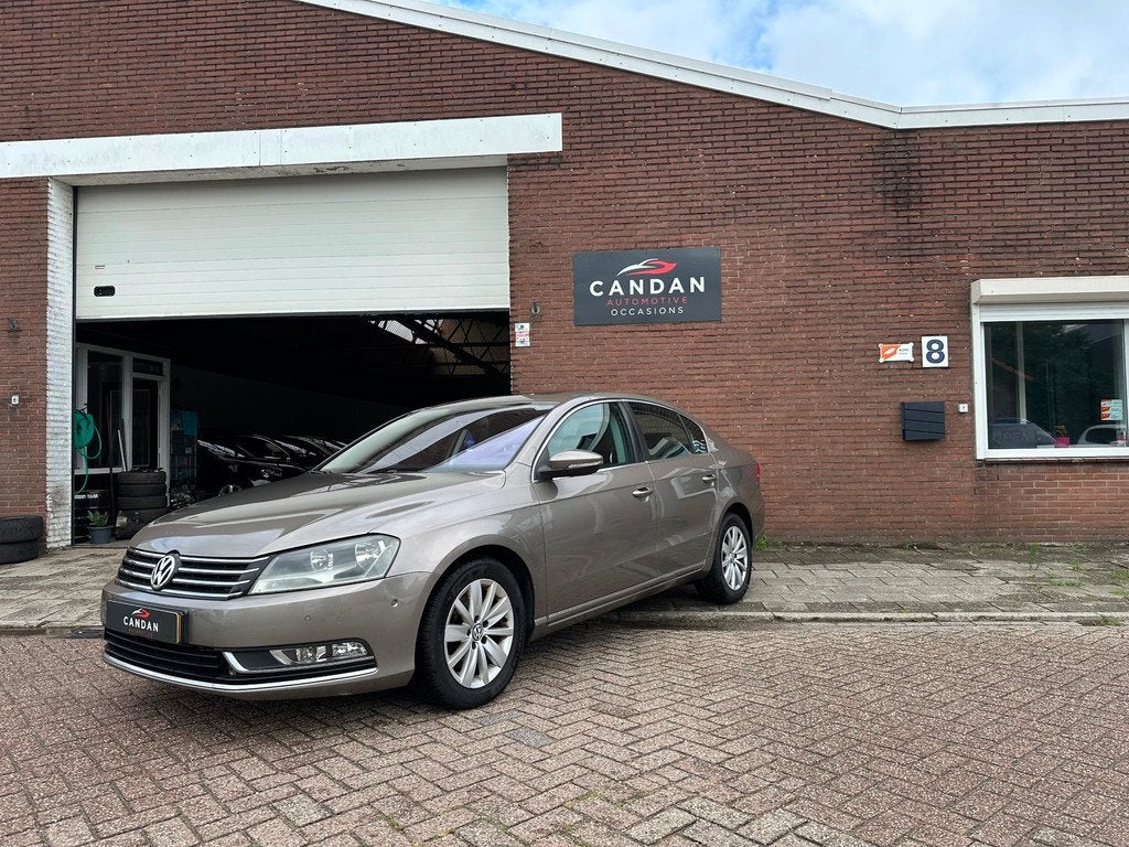 Volkswagen Passat 1.4 TSI Highline BlueMotion | Cruisecontro, Auto's, Volkswagen, Bedrijf, Te koop, Passat, ABS, Airbags, Airconditioning