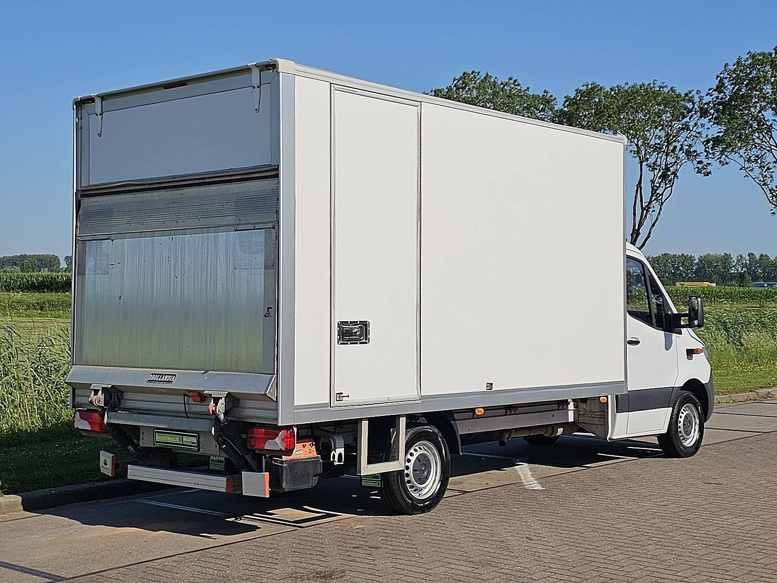 MERCEDES-BENZ SPRINTER 314 bakwagen laadklep!, Automaat, Gebruikt, Euro 6, 143 pk