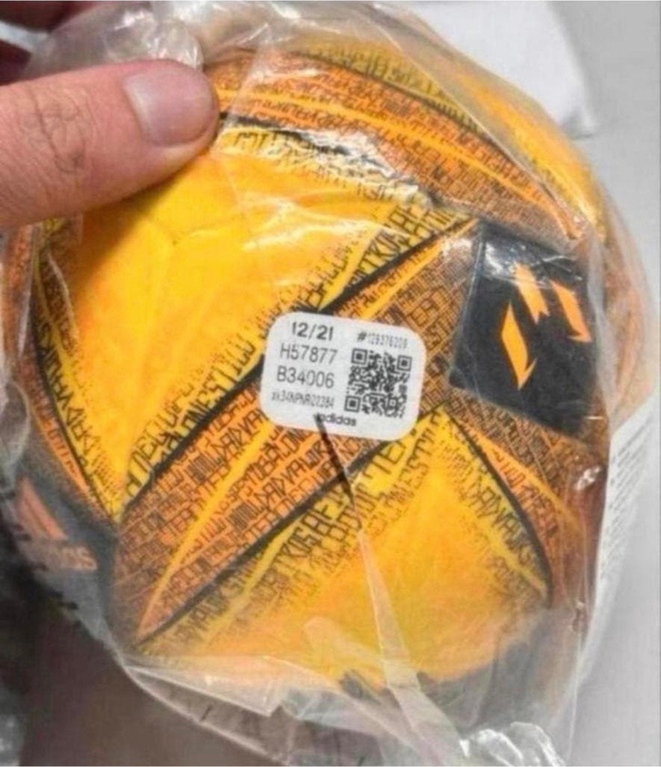 adidas Messi Mini Soccer Ball Size 1 bal H57877 voetbal bal, Nieuw, Ophalen of Verzenden, M, M