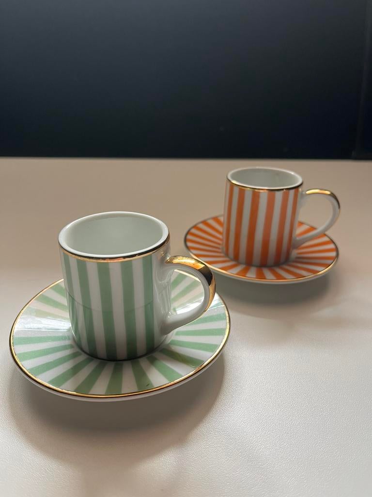 H&M Home 2x espressokopjes met schaaltje, Ophalen of Verzenden, Nieuw, Overige stijlen, Overige typen