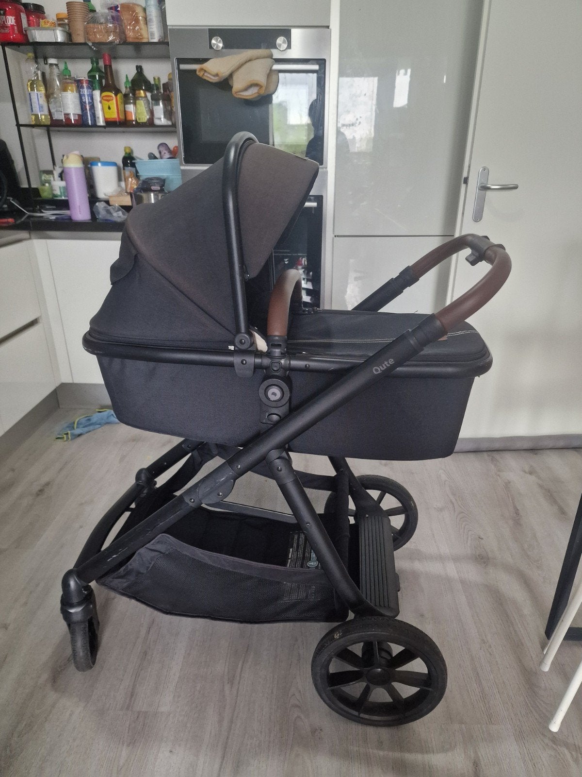 Oyster kinderwagen met reiswieg en verstelbare duwstang, Gebruikt, Combiwagen, Met reiswieg, Ophalen