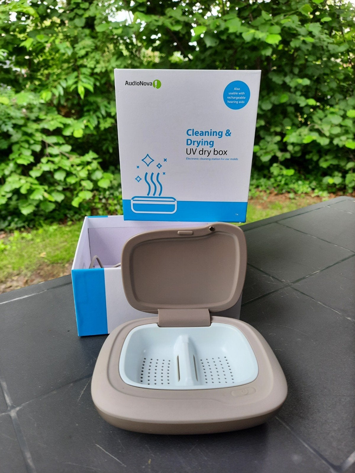 Audionova UV-sterilisator en droogbox voor hoortoestellen, Ophalen of Verzenden, Zo goed als nieuw