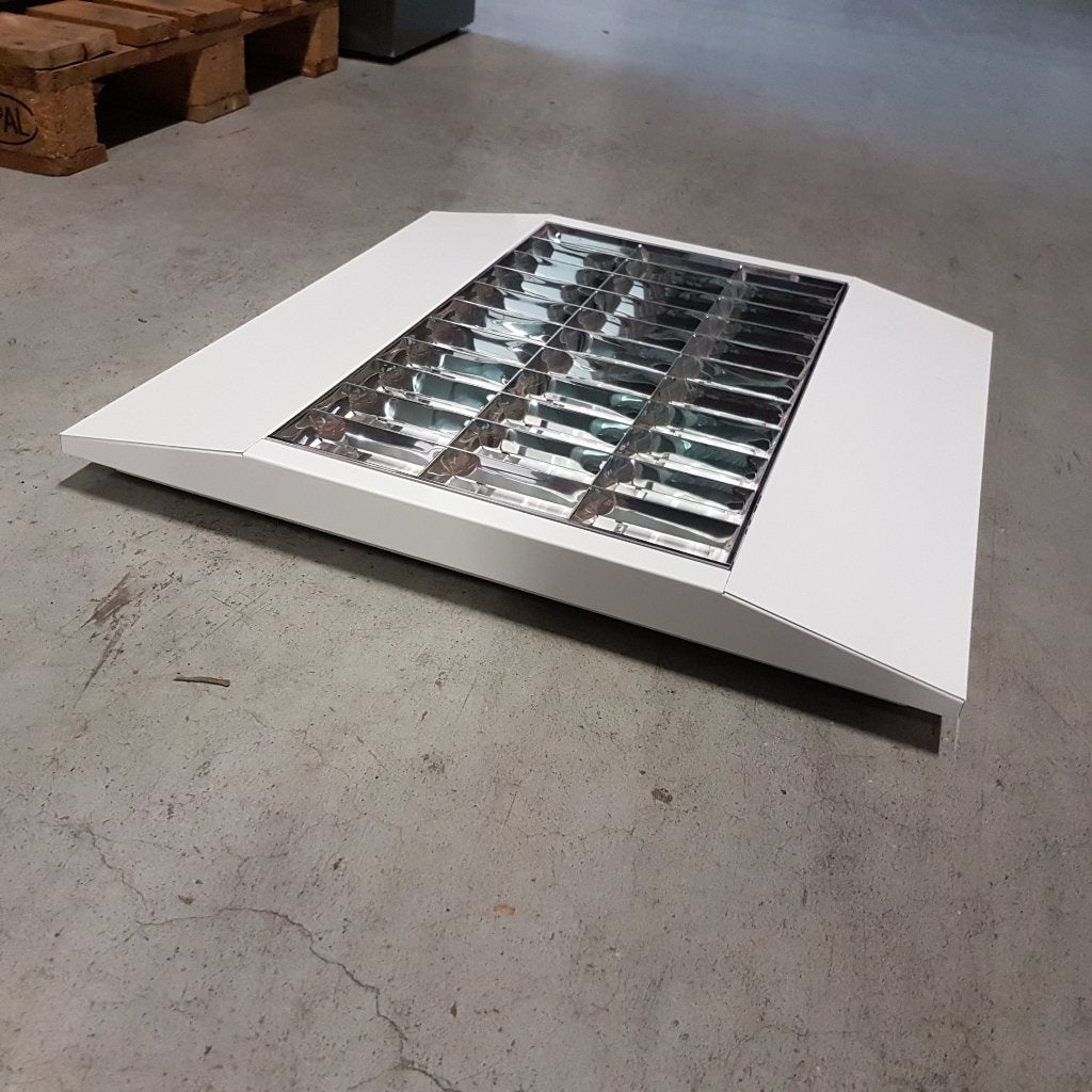 5x OPBOUW TL armaturen - 3x14 watt - met TL buizen - nieuw, Ophalen, Nieuw