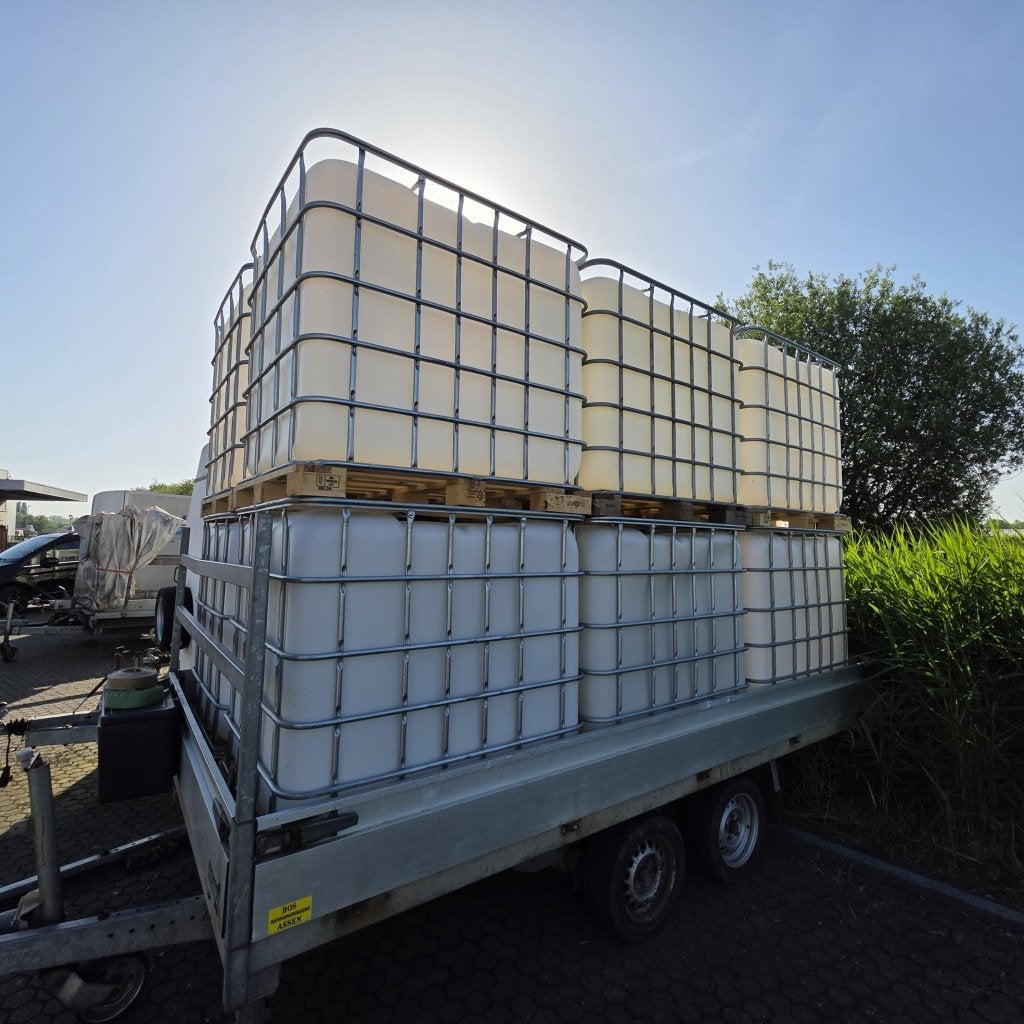 ZEER NETTE  stevige metalen IBC kratten  MET 1000 LITER TAN, Niet ingevuld, Gebruikt, Niet ingevuld, Niet ingevuld