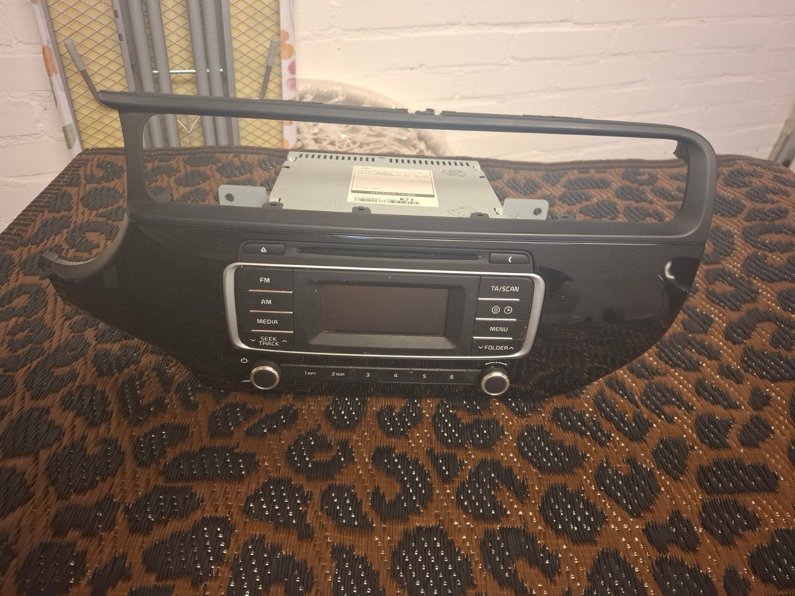 Originele Kia Rio radio - Perfecte staat, Ophalen of Verzenden, Zo goed als nieuw