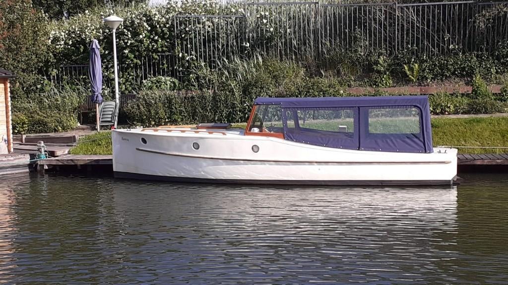 Bakdekker met nieuwe motor, Watersport en Boten, Motorboten en Motorjachten, Gebruikt, Staal, Diesel, Binnenboordmotor, Afdekzeil