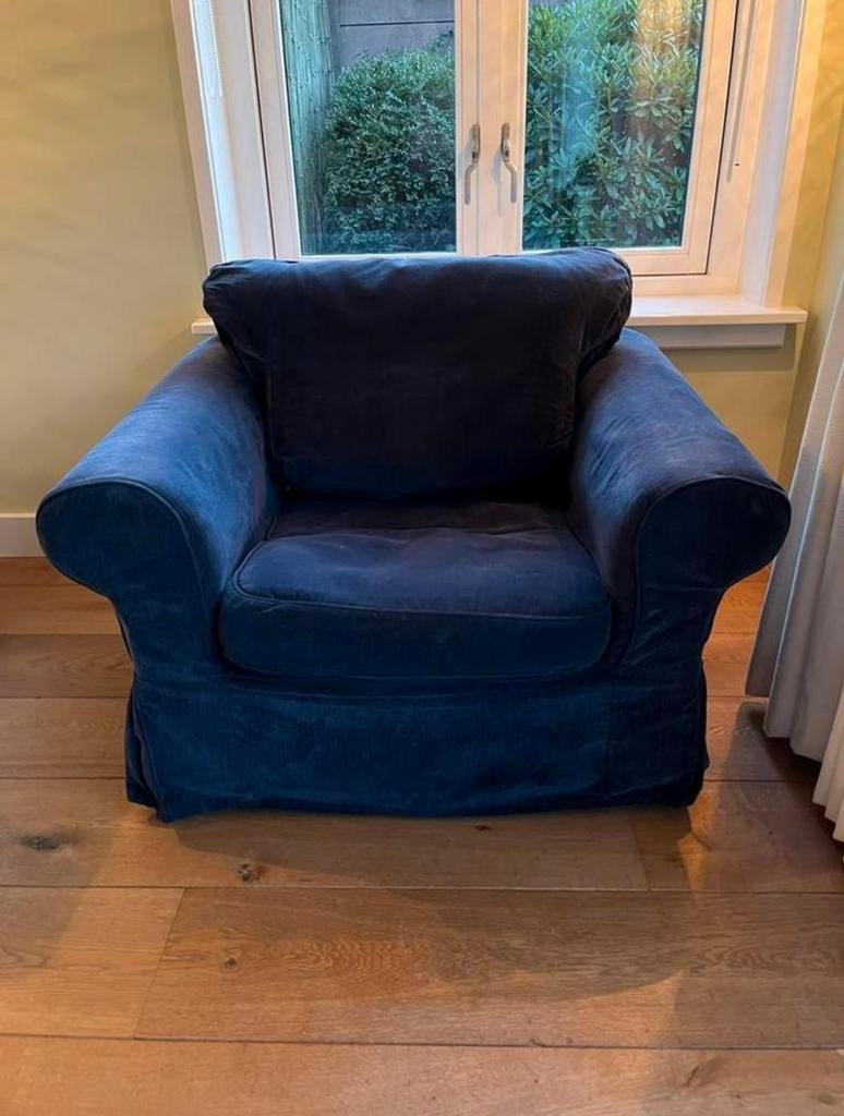Donkerblauwe fauteuil 104 breed x 83 diep x 74 hoog, Huis en Inrichting, Fauteuils, Ophalen, Zo goed als nieuw, 75 tot 100 cm