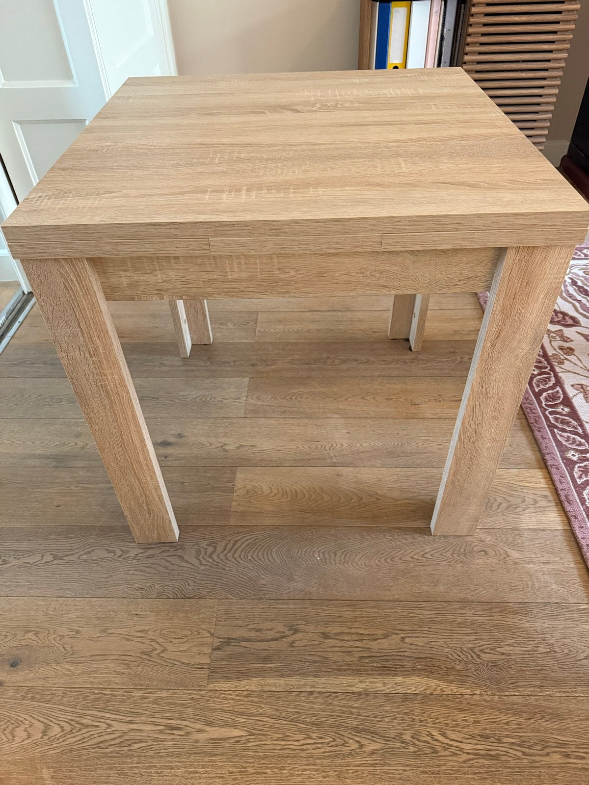 Foto 5 van Uitschuifbare eettafel eikenhout-look