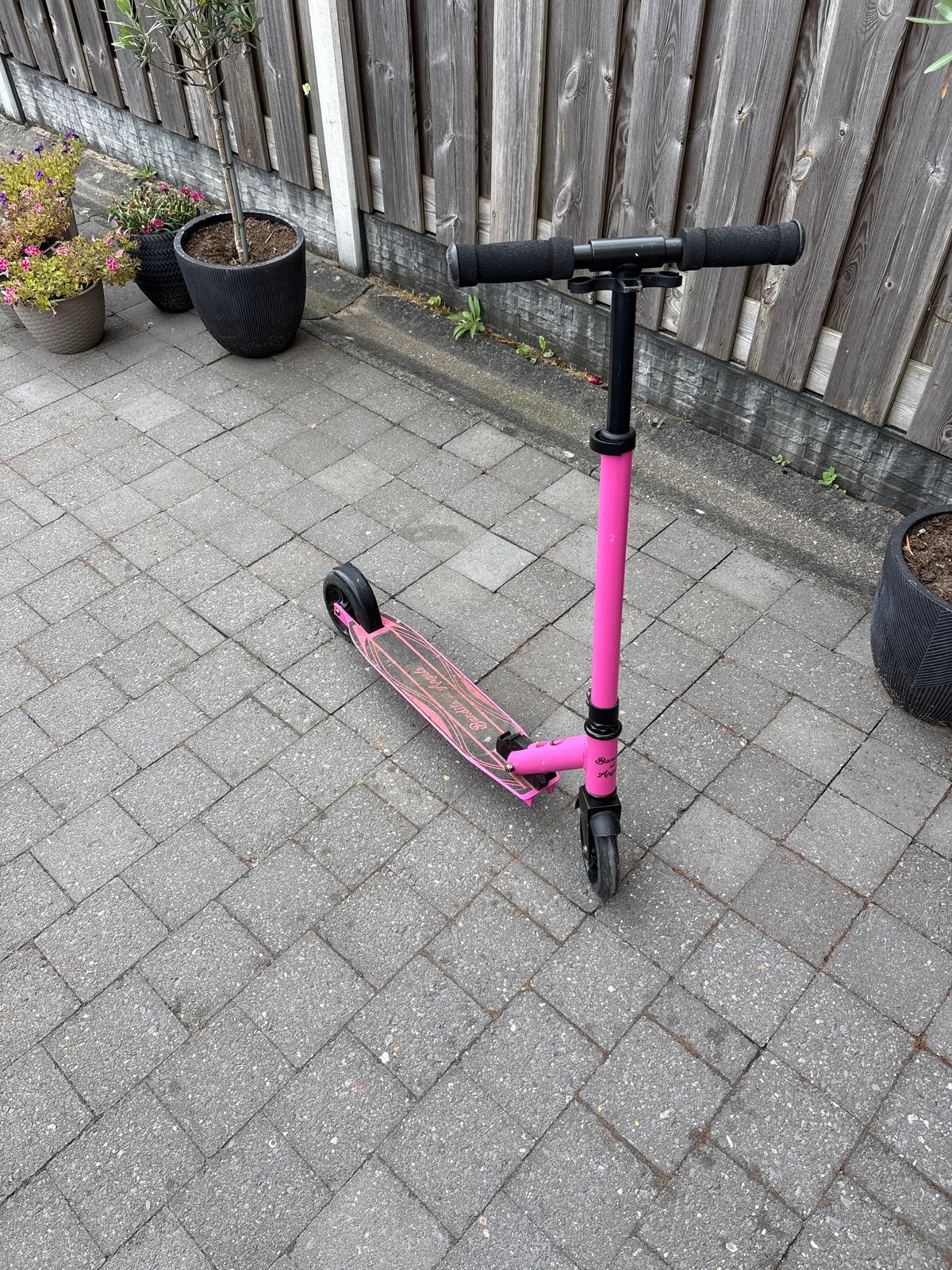 Bandits and Angels step - Roze kinderstep, Ophalen, Gebruikt, Gewone step