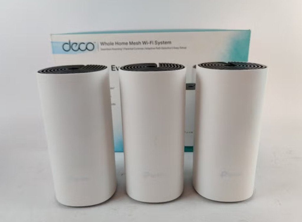 Deco M4 - 4 stuks 45 (of € 15 per stuk), Ophalen of Verzenden, Gebruikt, Router, TP-Link