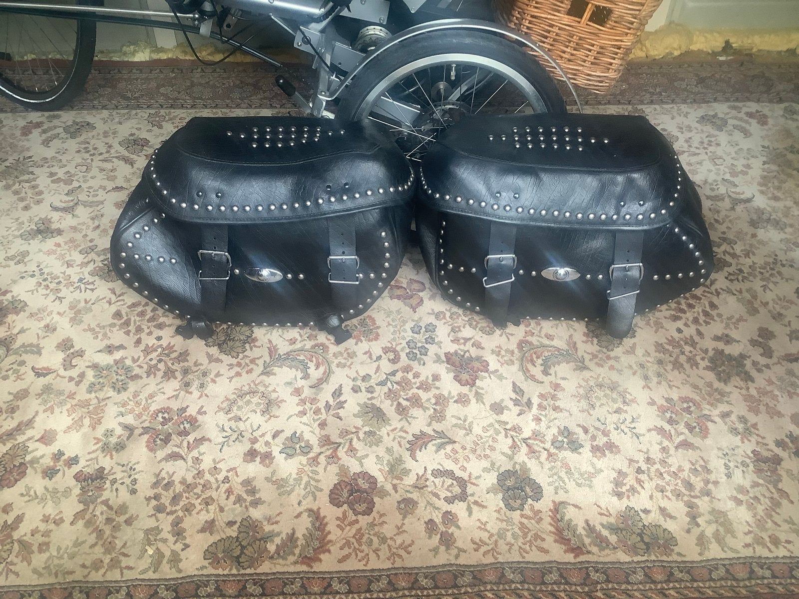 Leren Motor Zadeltassen met Studs - Zwart, Motoren, Ophalen of Verzenden, Gebruikt