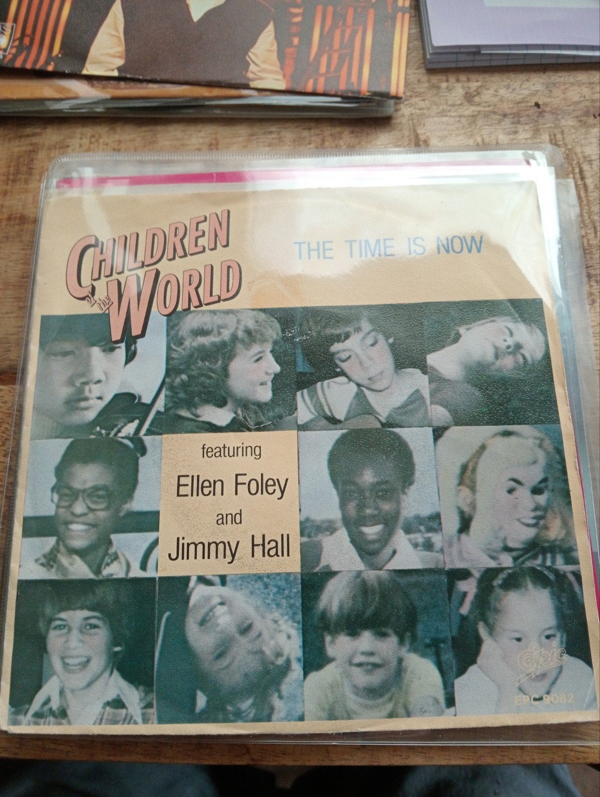 children of the world - the time is now, Cd's en Dvd's, Ophalen of Verzenden, Zo goed als nieuw, Pop