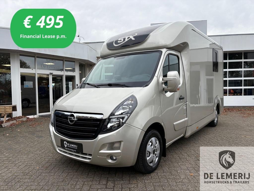 Opel Movano Paardenwagen STX Hengstenuitvoering 2022, Dieren en Toebehoren, Paarden en Pony's | Trailers en Aanhangwagens, Ophalen