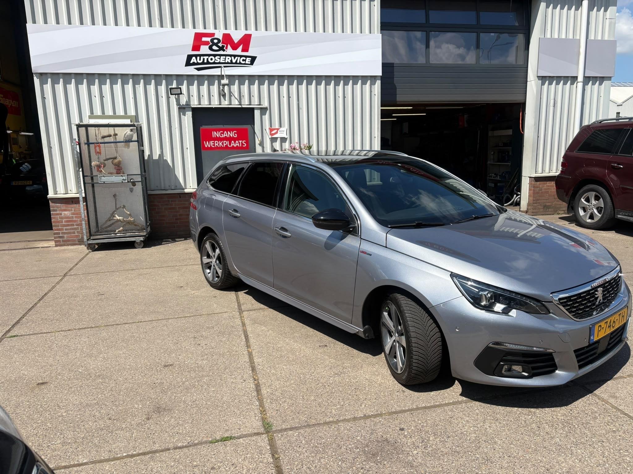 Peugeot 308 SW 1.2 PureTech GT-line Automaat, Clima, cruise,, Auto's, Peugeot, Gebruikt, Euro 6, 1199 cc, 630 kg