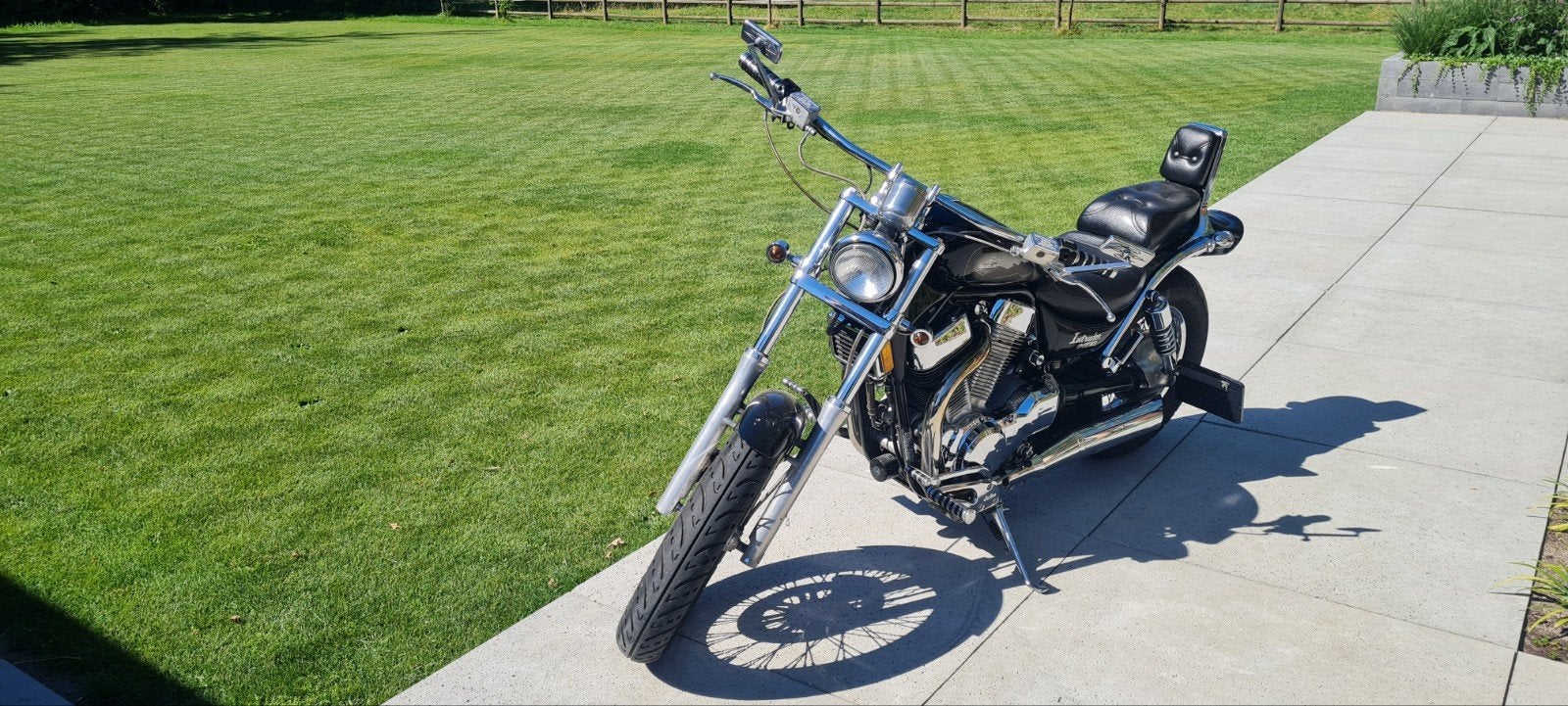 Suzuki Intruder 1400, Motoren, 2 cilinders, Chopper, Gebruikt, Particulier