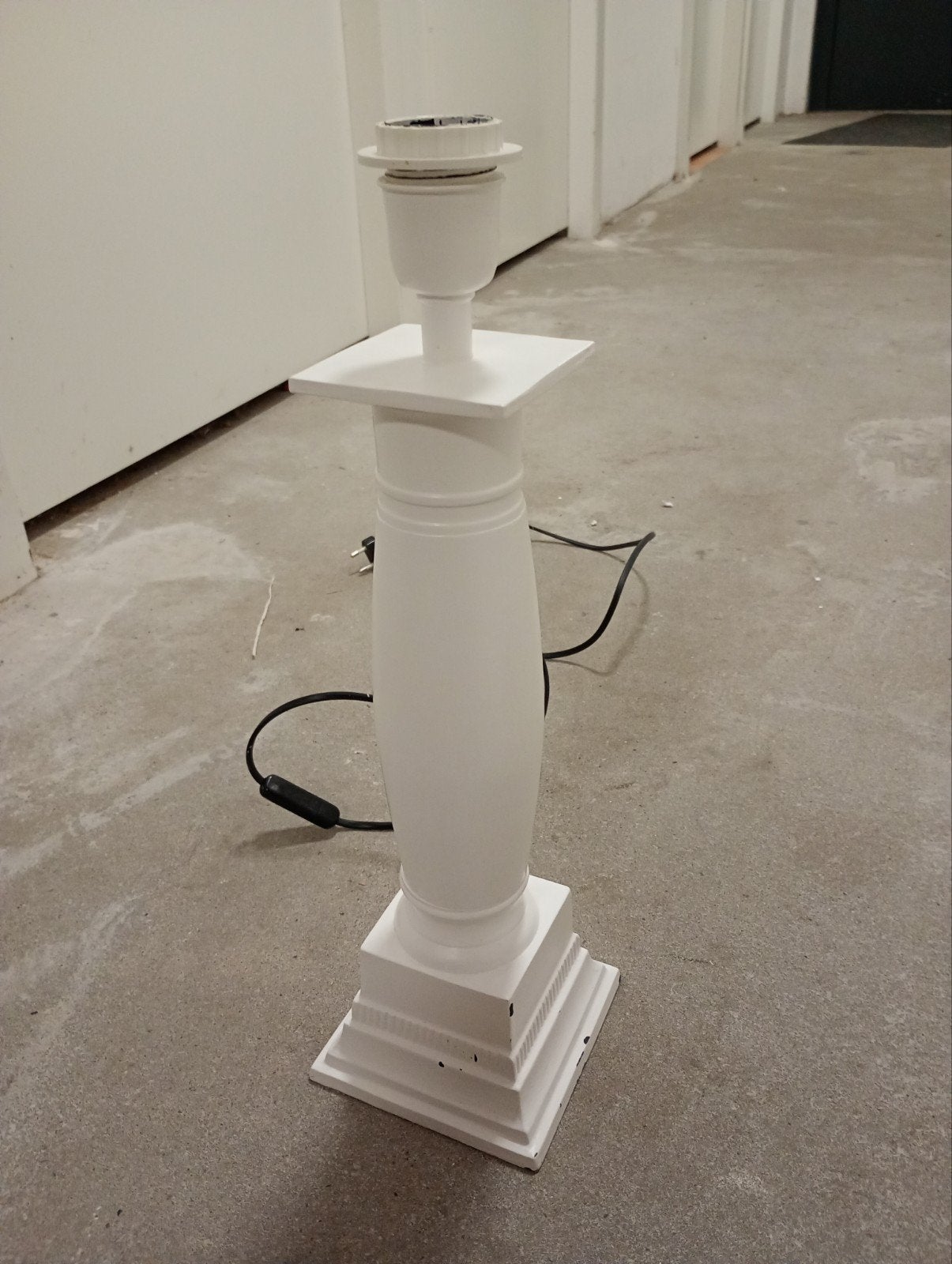 Witte tafellamp met E27 fitting twee verschillende., Gebruikt, Wit, Hout, E27 (groot)