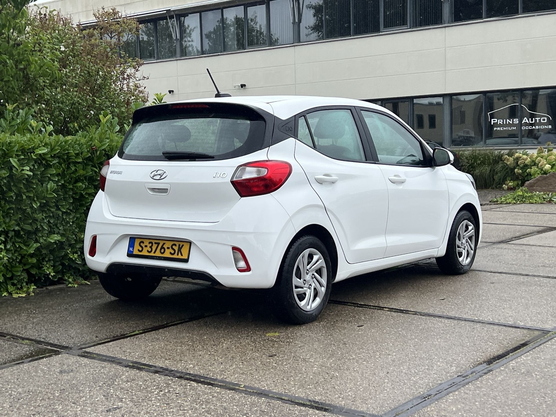 Hyundai i10 1.0 Comfort |CLIMA|AIRCO|CRUISE|CARPLAY| APK TOT, Stof, Gebruikt, 899 kg, 4 stoelen