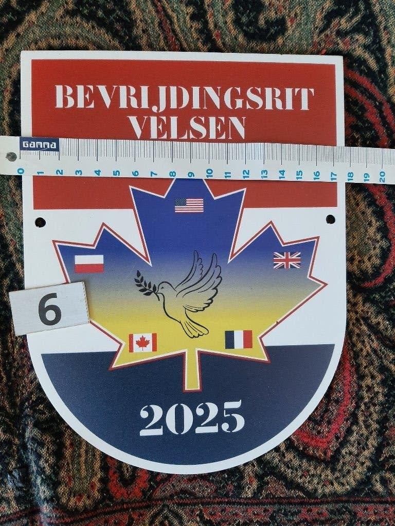 Bevrijdingsrit Velsen 2025 jeep GMC Chevrolet Norton, Ophalen of Verzenden, Landmacht, Nederland, Embleem of Badge