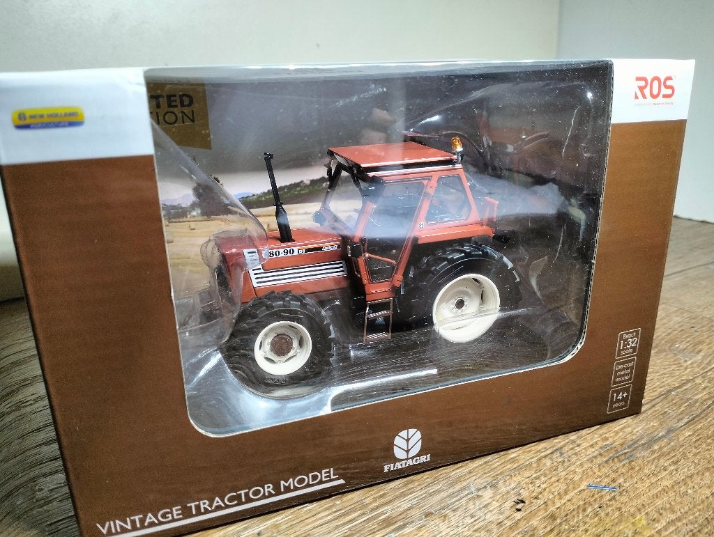 Te koop Fiat 80-90 DT Comfort Cabine 4WD Gelimiteerd., Ophalen of Verzenden, Nieuw, Tractor of Landbouw, Overige merken