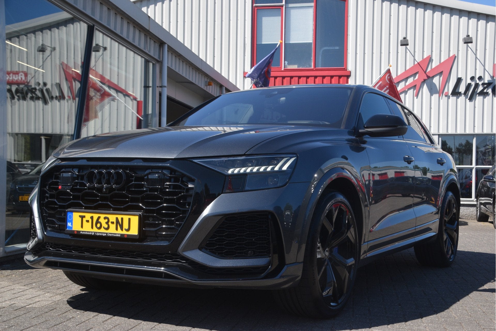 Audi RS Q8 4.0 TFSI RS Q8 quattro B&O | Keramisch | Pano | S, Auto's, Dealer onderhouden, Gebruikt, Met garantie (alle), 600 pk