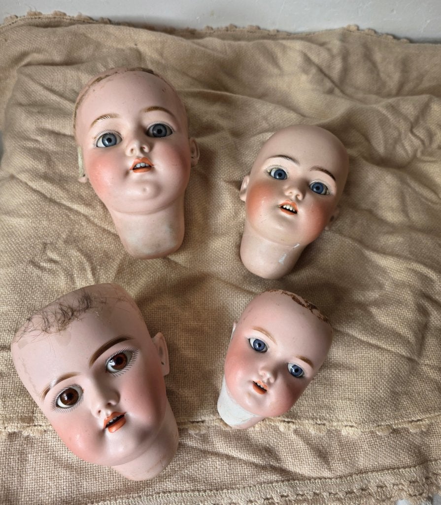 Antieke pop, 4x antiek poppenhoofd voor de poppendokter, Verzamelen, Ophalen of Verzenden, Gebruikt, Overige typen