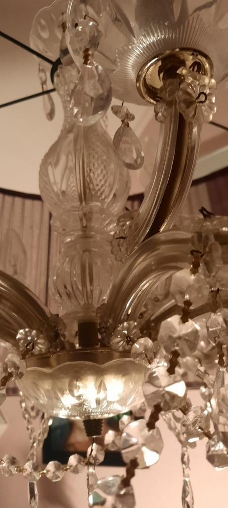 Elegante kroonluchter met glazen kristallen en lampenkap, Stof, 50 tot 75 cm, Ophalen of Verzenden, Zo goed als nieuw