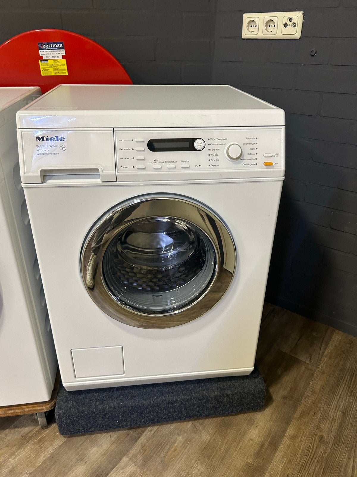 Miele Wasmachine 6kg 1600 toeren, Witgoed en Apparatuur, Onderdelen en Toebehoren, Ophalen of Verzenden