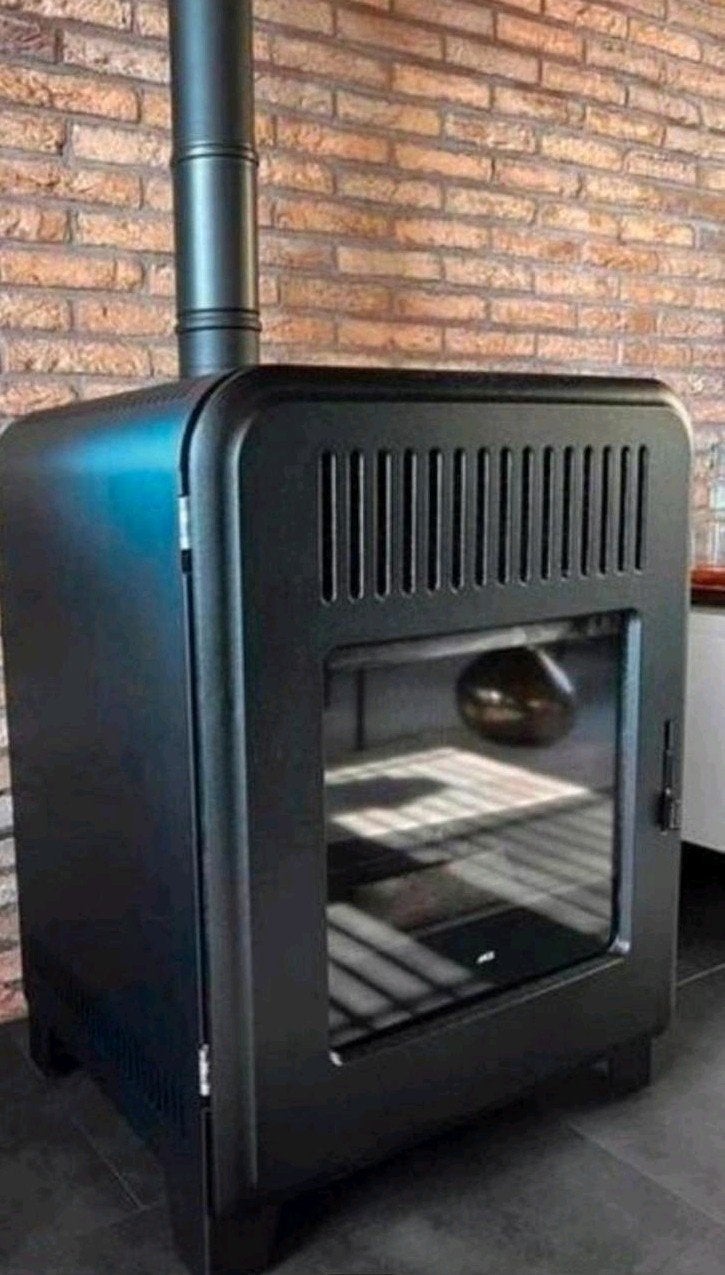 Pelletkach MCZ Cute A+ 8 KW Van €4600 Voor €1850 Brede Korf, Ophalen, Gebruikt, Overige brandstoffen, Pelletkachel