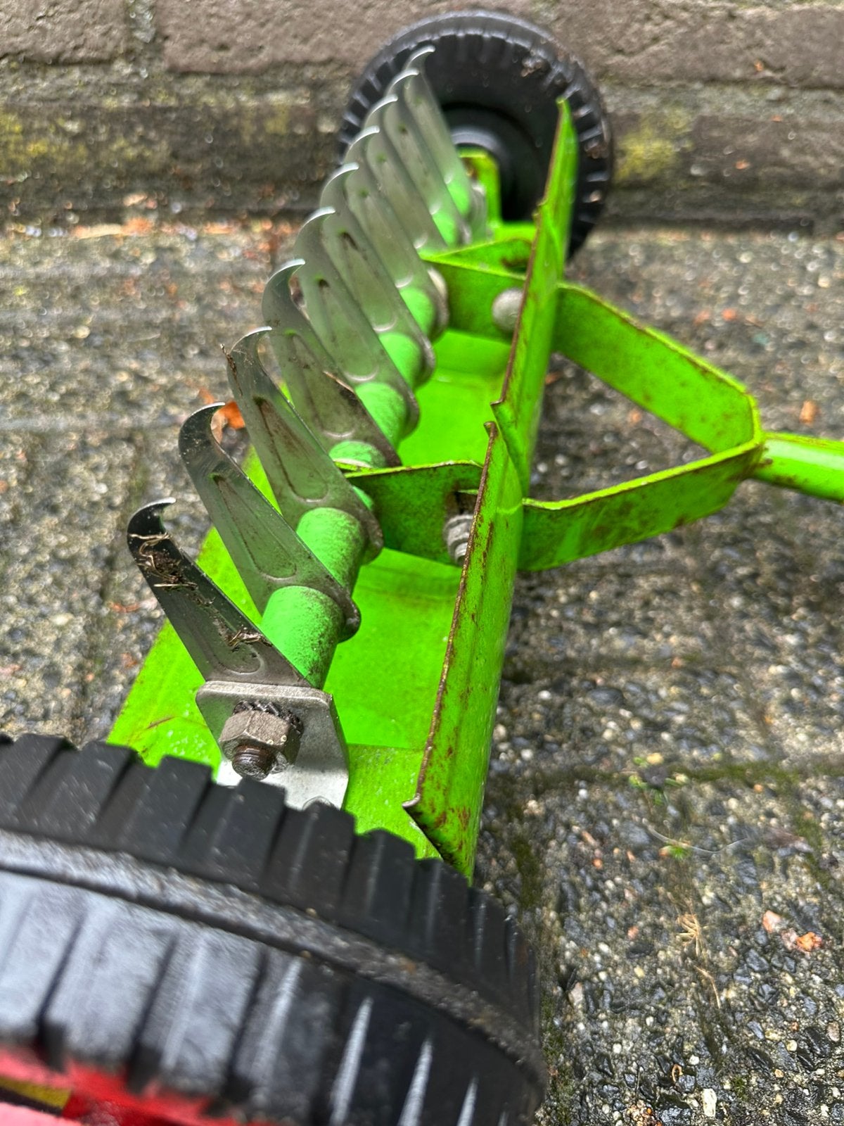 Handmatige Gazonbeluchter / Verticuteerder verticuteerhark, Ophalen, Gebruikt