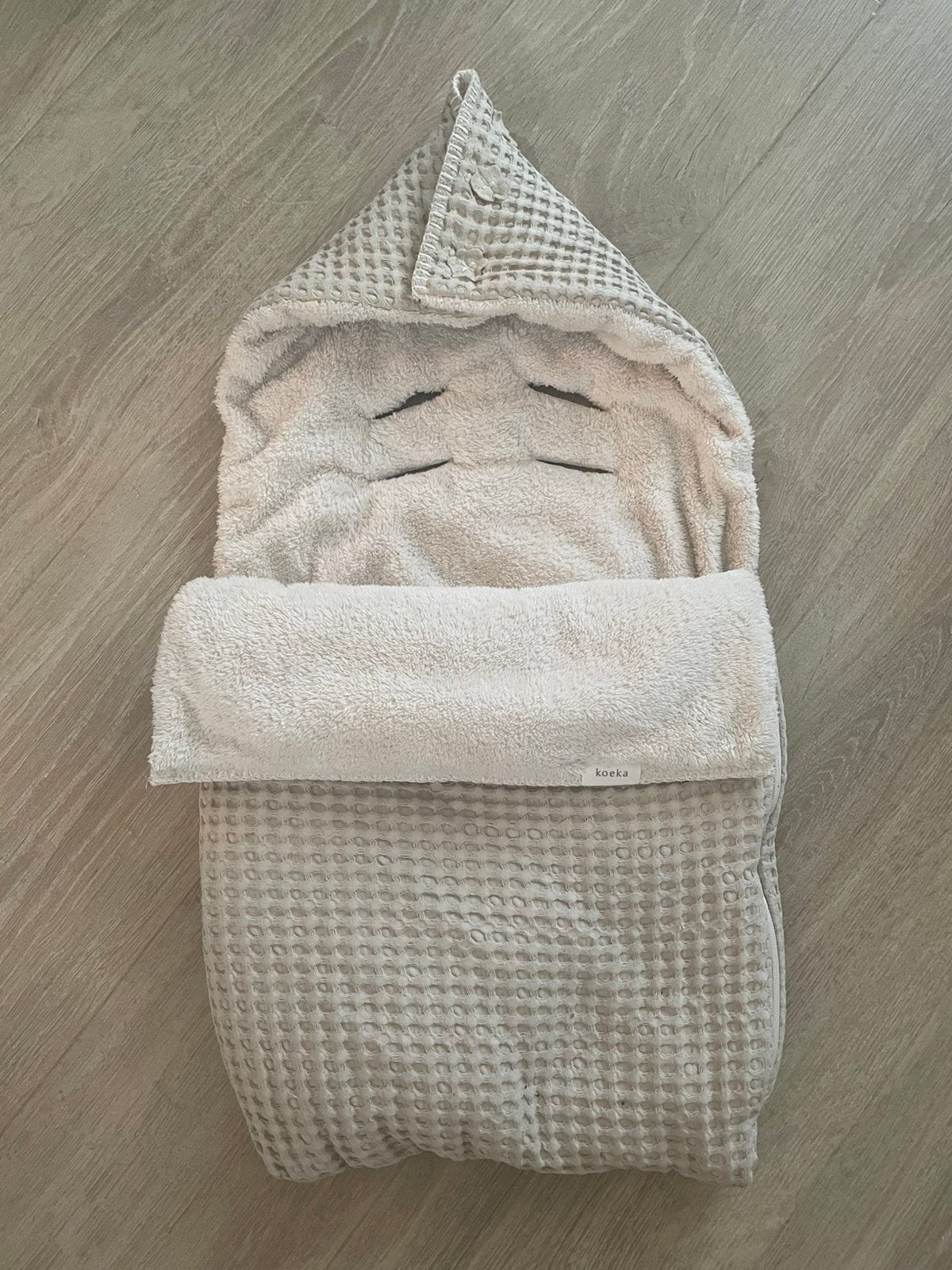 Koeka voetenzak wafel antwerp sand teddy, Gebruikt, Koeka, Ophalen of Verzenden, Voetenzak