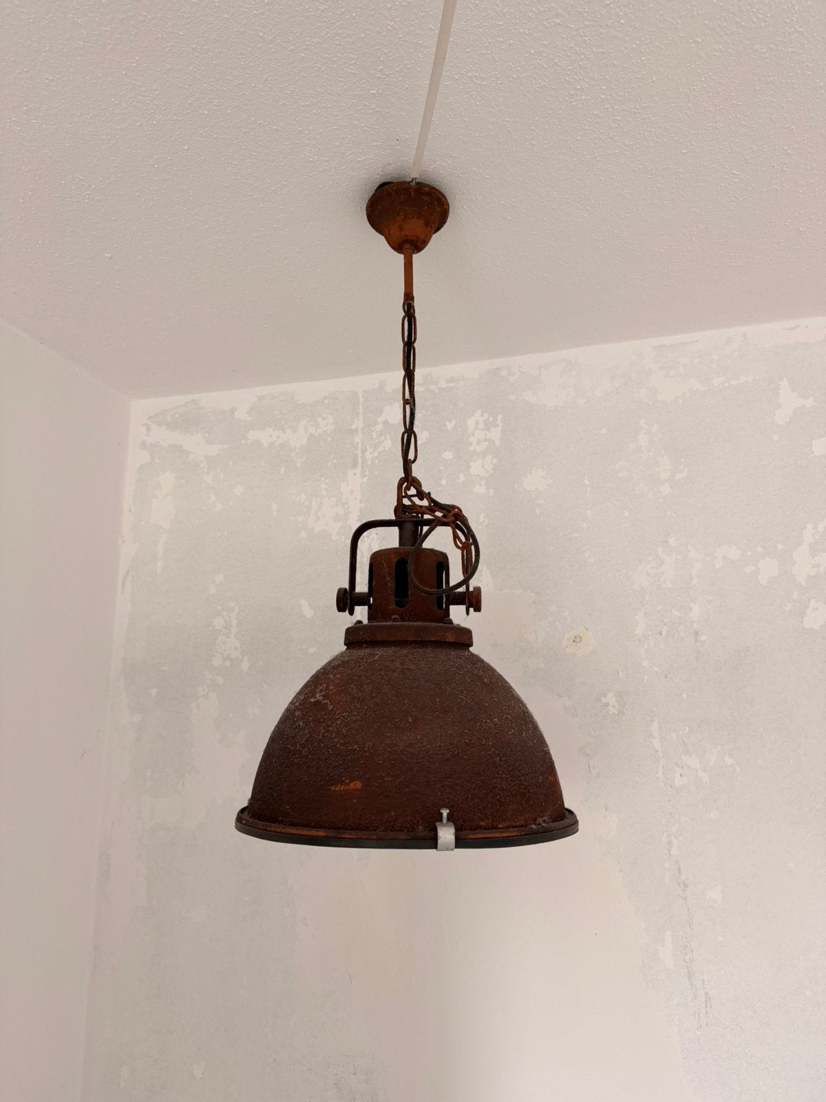 Industruele lamp roest look, Ophalen, Gebruikt
