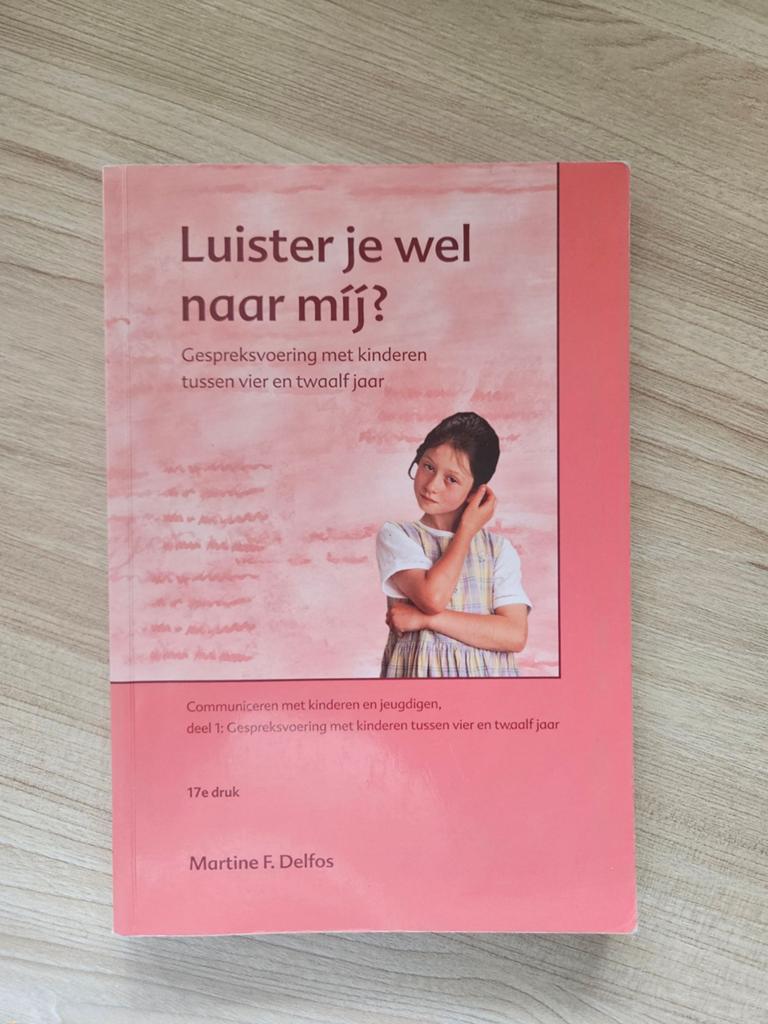 Luister je wel naar mij?, Ophalen of Verzenden, Gelezen, Martine F. Delfos, Non-fictie