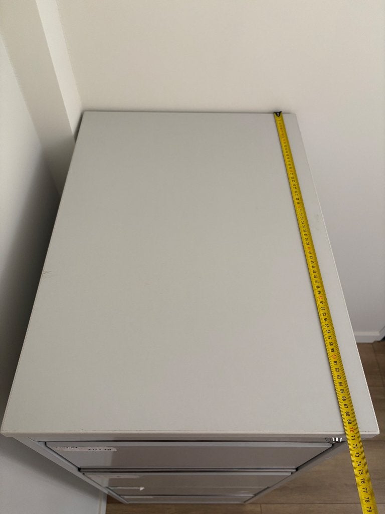 Foto 10 van Grijze dossierkast met 4 lades