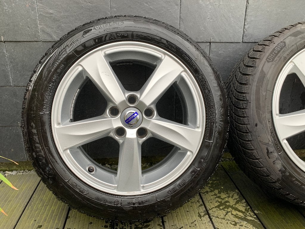 Winterwielenset compleet Volvo V40 velgen/banden 205/55/R16, Ophalen