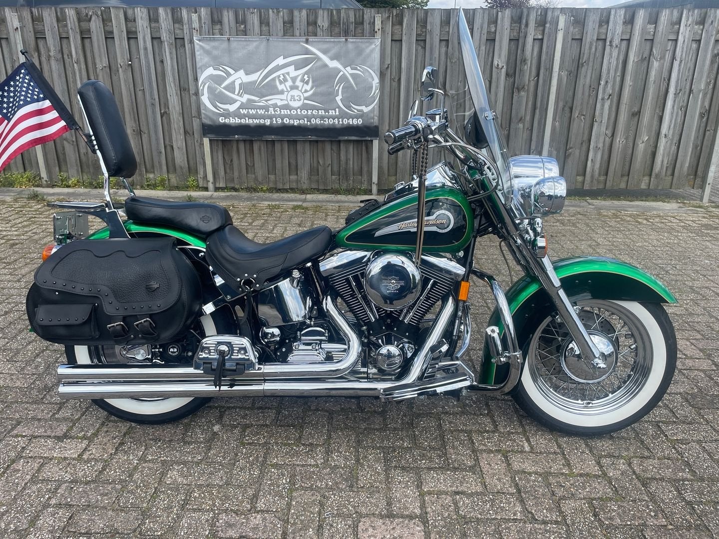 HARLEY-DAVIDSON HERITAGE SOFTAIL CLASSIC FLSTC (bj 1998), Motoren, Motoren | Harley-Davidson, 2 cilinders, 1338 cc, Onbekend, Meer dan 35 kW