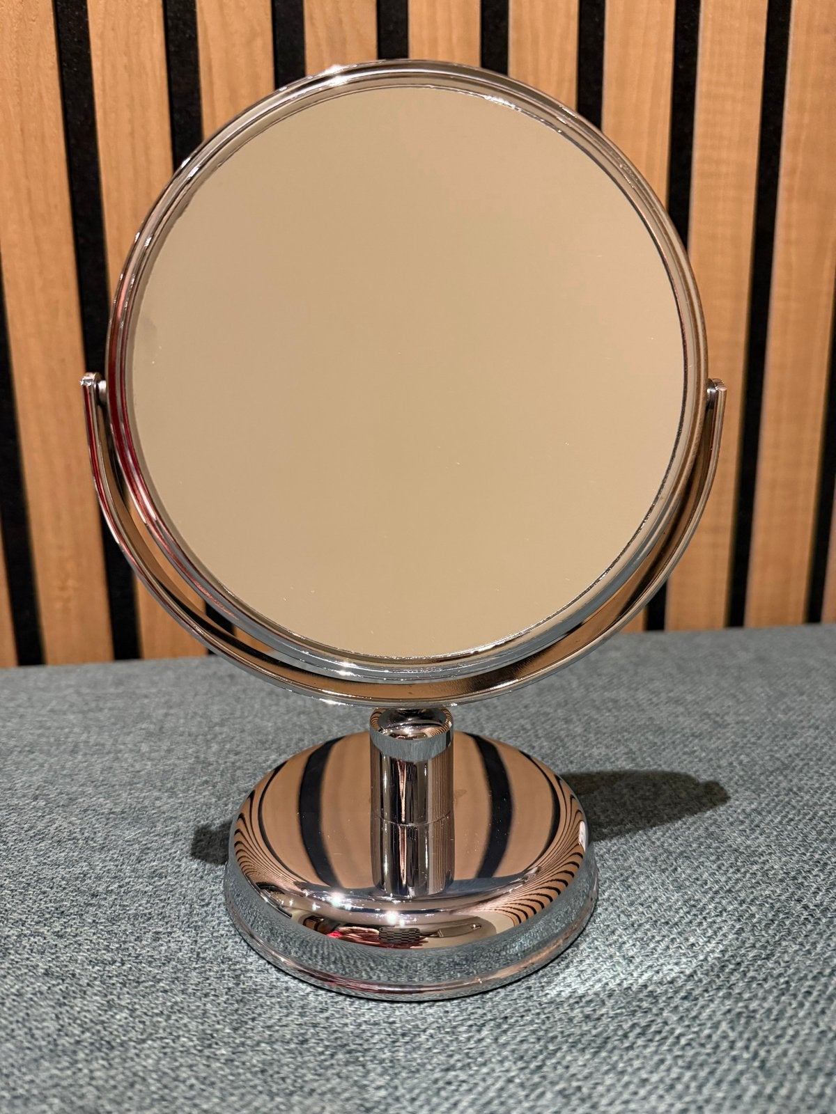 Vergrotende Make-up Spiegel - Rond, Chroom, Minder dan 50 cm, Rond, Ophalen of Verzenden, Zo goed als nieuw