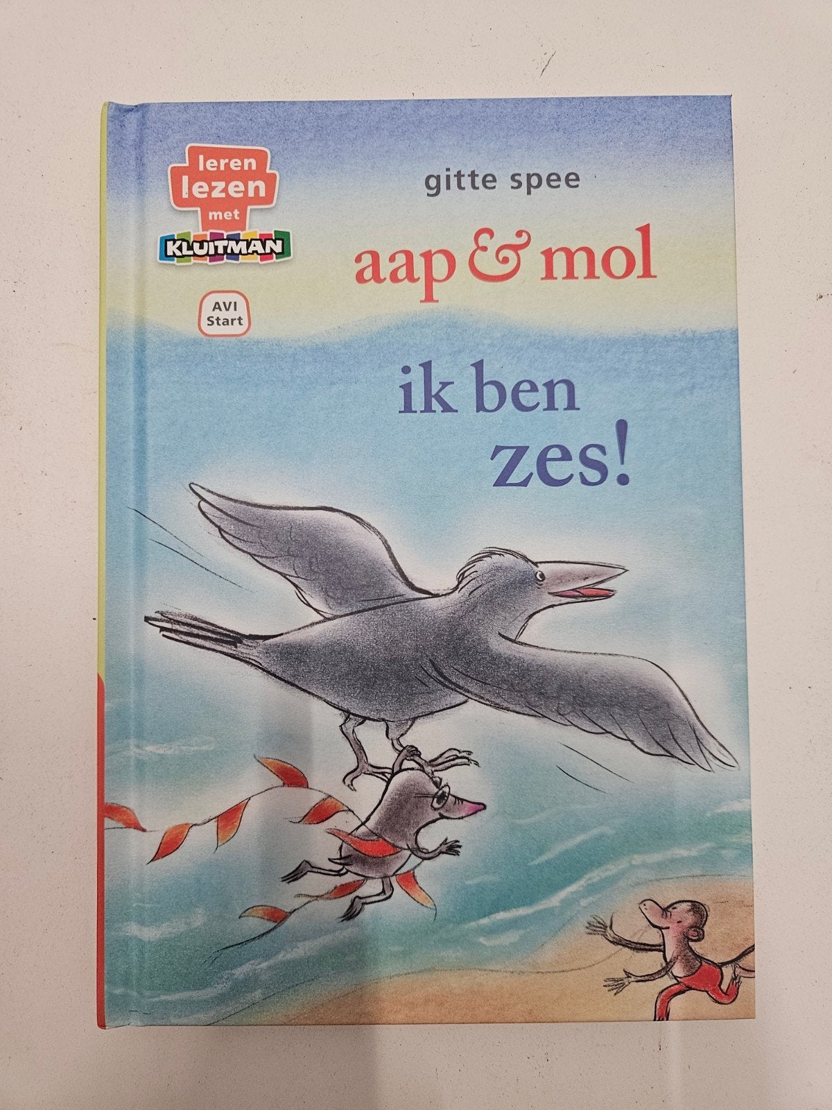 Gitte Spee - aap & mol. ik ben zes!, Boeken, Gitte Spee, Fictie algemeen, Ophalen of Verzenden, Zo goed als nieuw