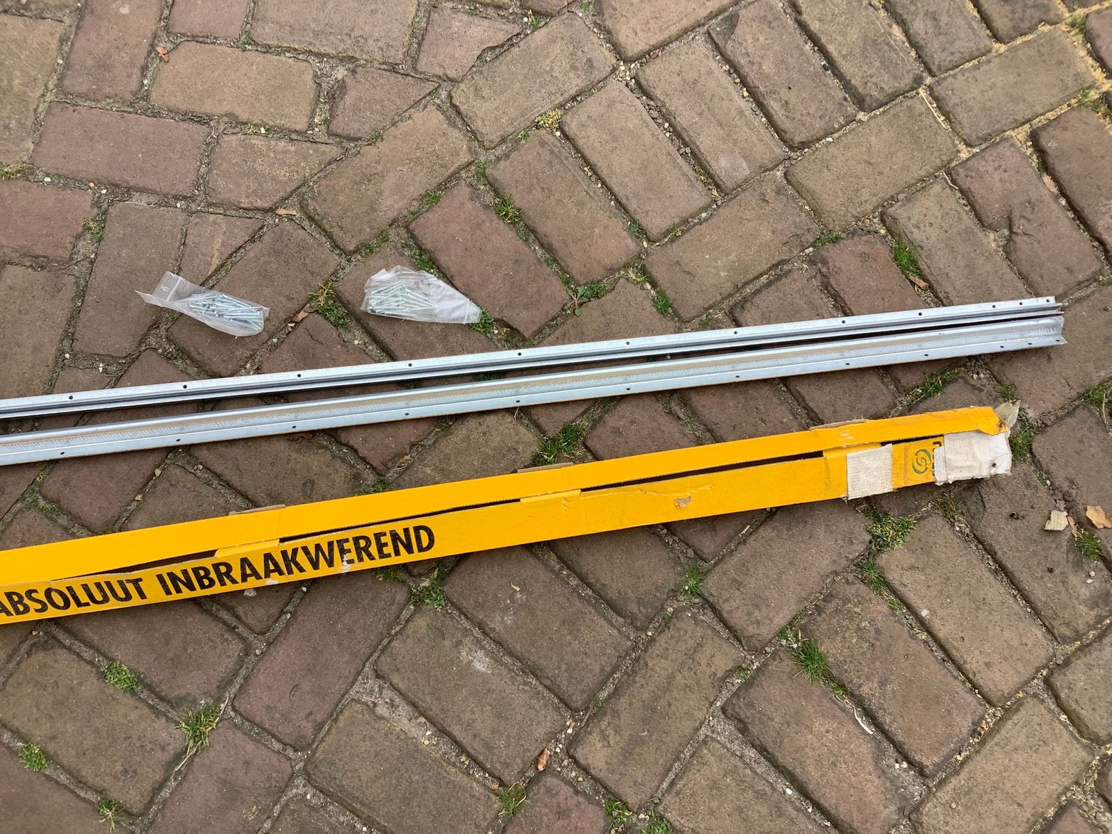 Secu strip, inbraakwerende strip, Doe-het-zelf en Verbouw, Metalen, Ophalen, Zo goed als nieuw, IJzer