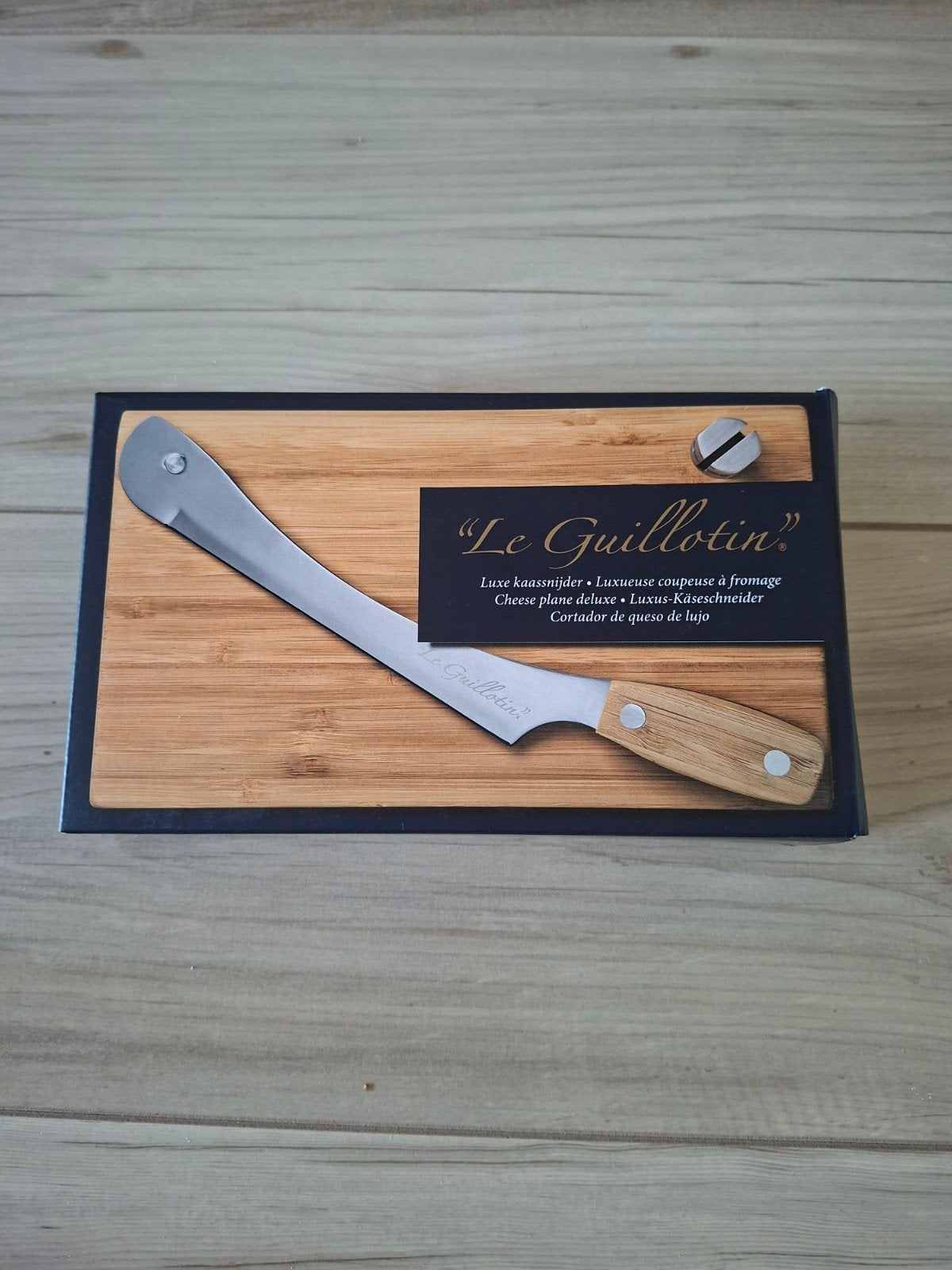 Luxe kaassnijder 'Le Guillotine' in originele verpakking, Hout, Nieuw, Ophalen of Verzenden, Snijmachine