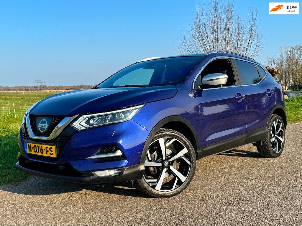Nissan Qashqai 1.2 Tekna + l FACELIFT l LEDER l KEYLESS l PA, Voorwielaandrijving, Gebruikt, Euro 6, 4 cilinders