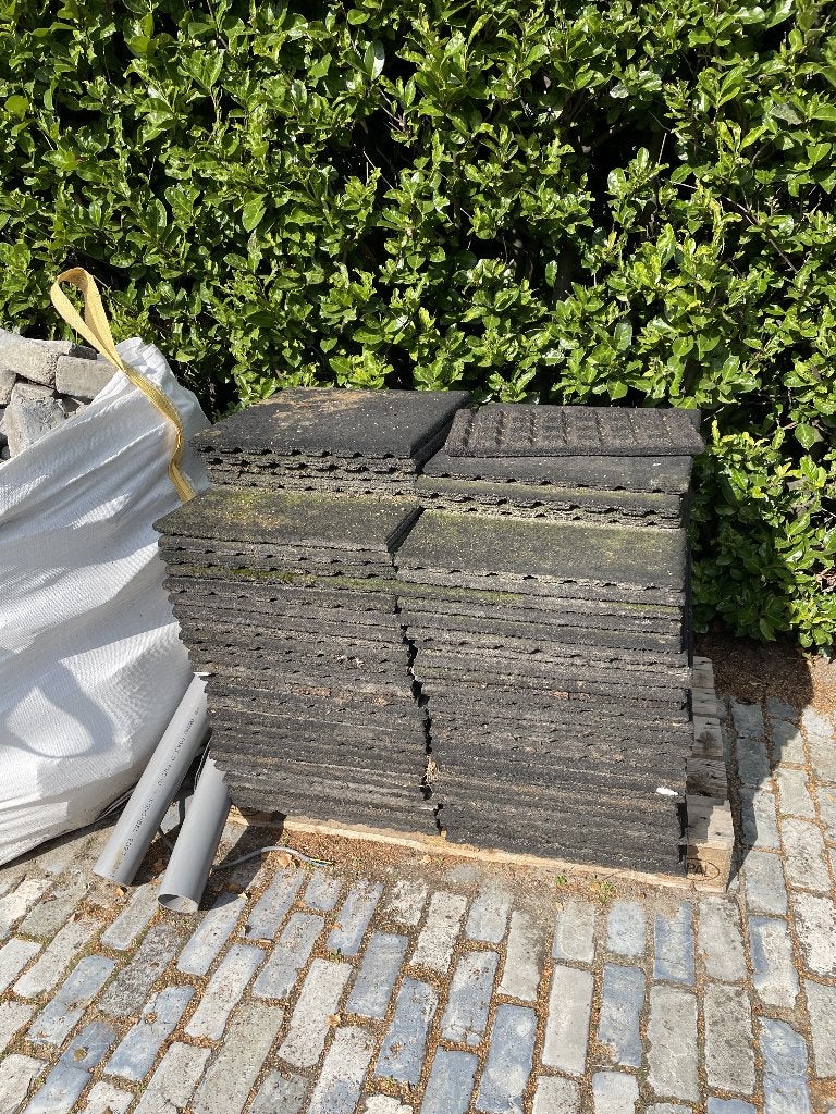 108 zwarte rubbertegels 50x50x2,5 cm – ca. 26,5 m², Tuin en Terras, Gebruikt, Overige typen, Rubber, Ophalen of Verzenden
