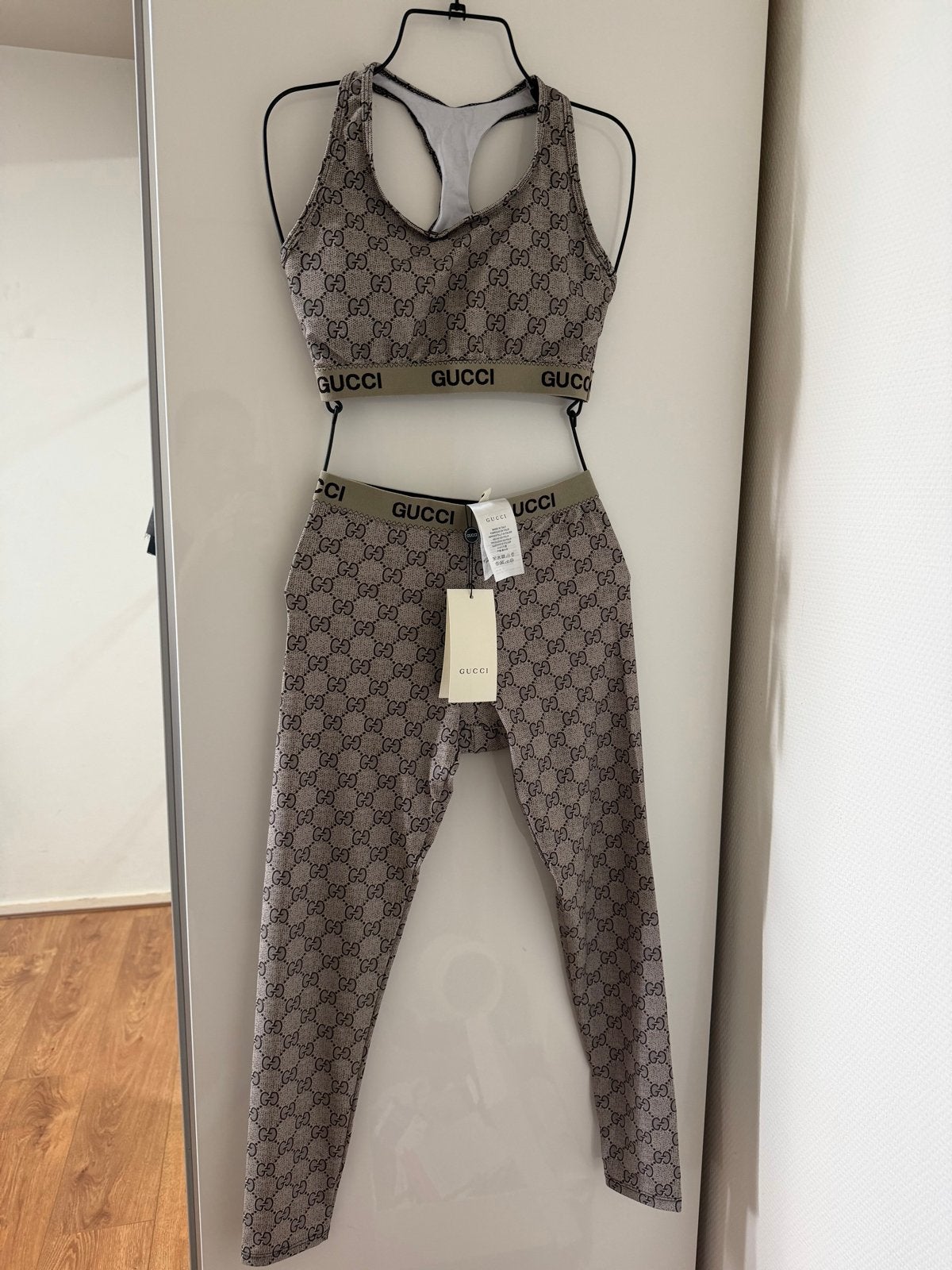 Gucci sportset, Nieuw, Ophalen of Verzenden, Groen, Maat 36 (S)