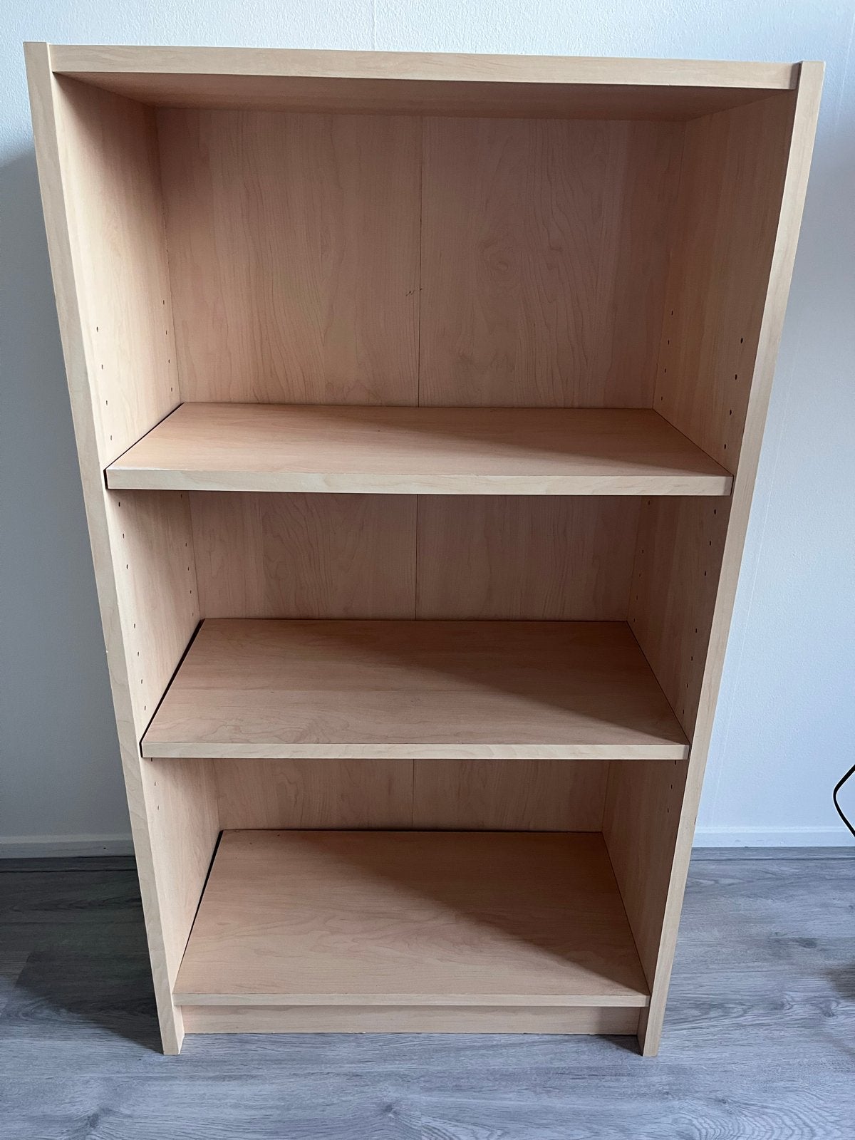 Gebruikte kast met planken - 60x106 cm, Ophalen, Met plank(en), Gebruikt, 100 tot 150 cm