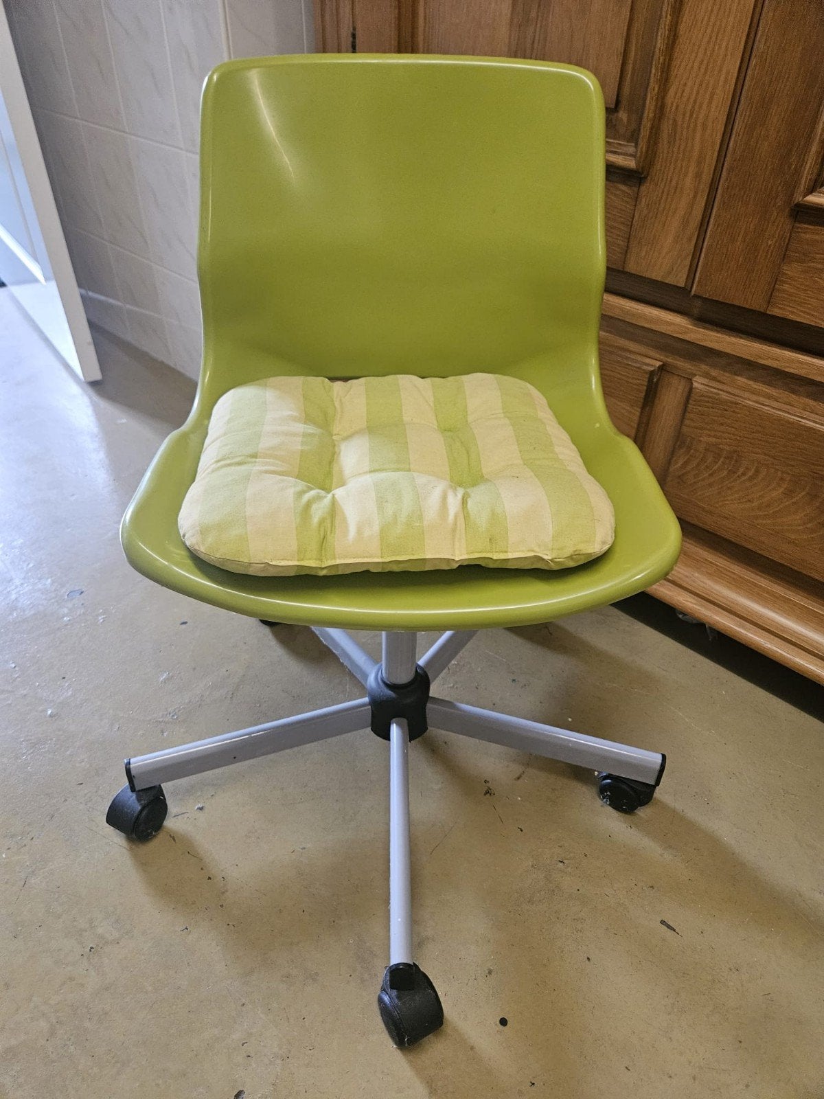 Kinderbureaustoel, Huis en Inrichting, Bureaustoelen, Ophalen, Zwart