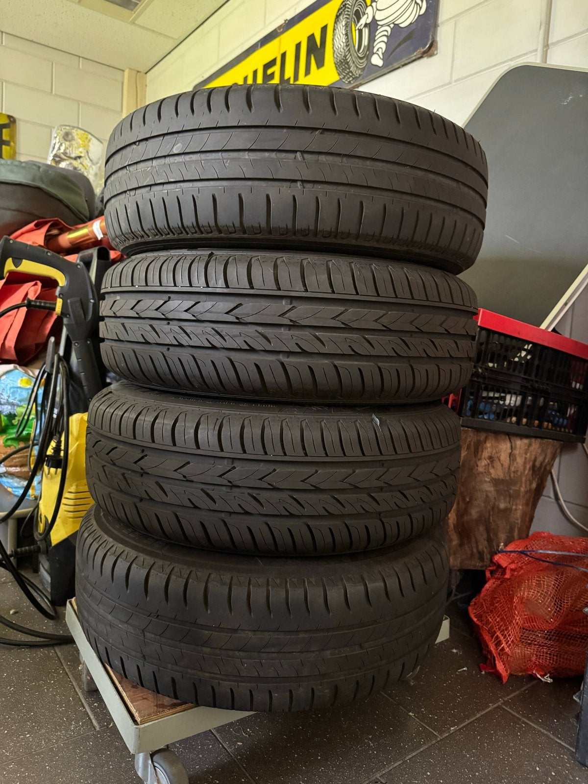 4x Gebruikte Zomerbanden met Velgen 195/65 R15, Ophalen, Gebruikt