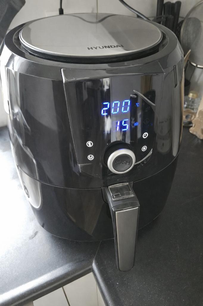 Hyundai Airfryer XXL 6,2L, Ophalen, Gebruikt, Airfryer, 1500 gram of meer