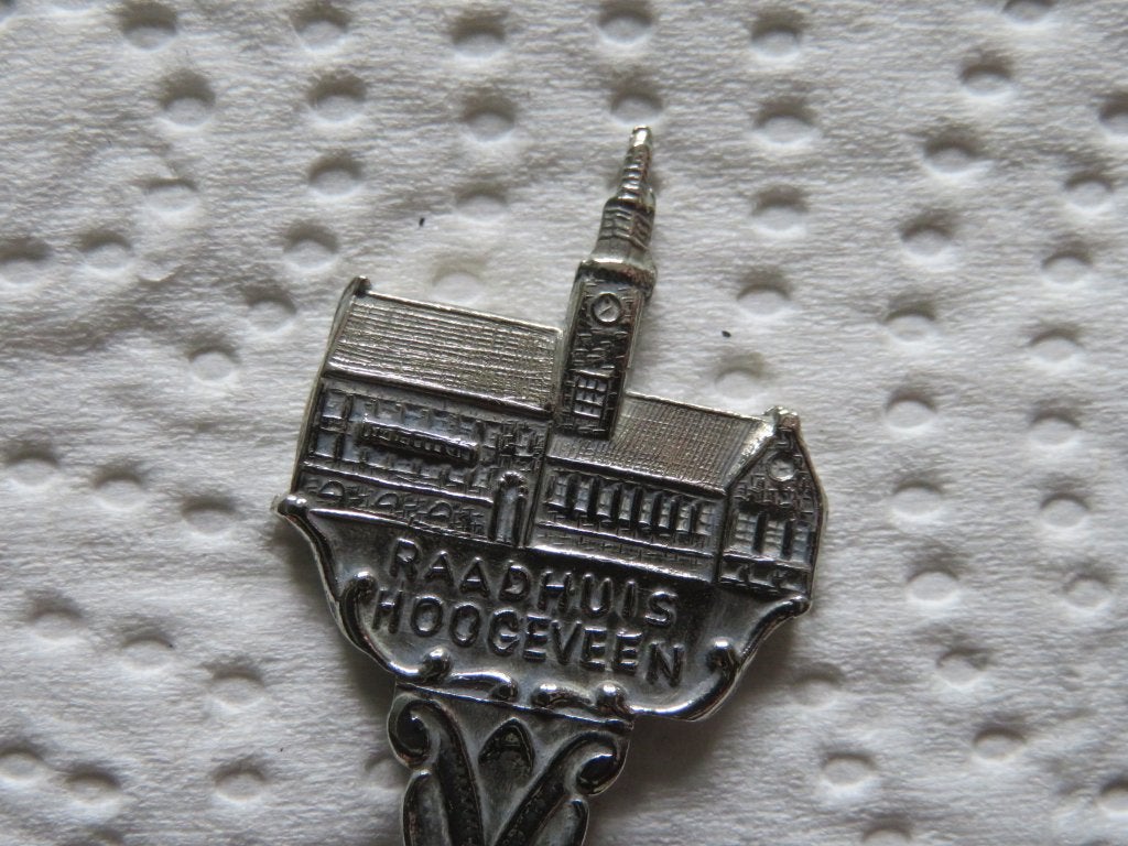Lepeltje Raadhuis van Hoogeveen, Verzenden, Zo goed als nieuw, Porselein, Bestek